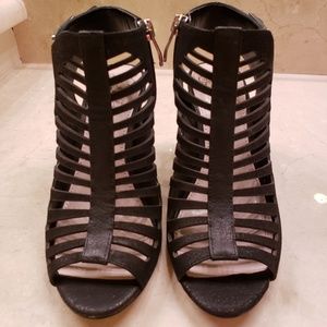 Vince Camuto leather open toe open heel bootie